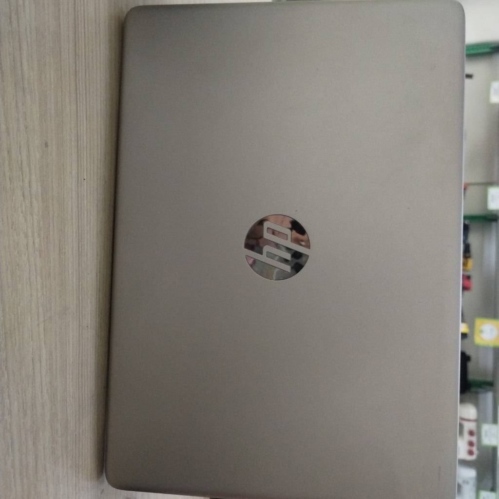 LAPTOP HP 14-DQ2502LA (2022) 256 GB SSD 8 GB RAM (SEMINUEVO)