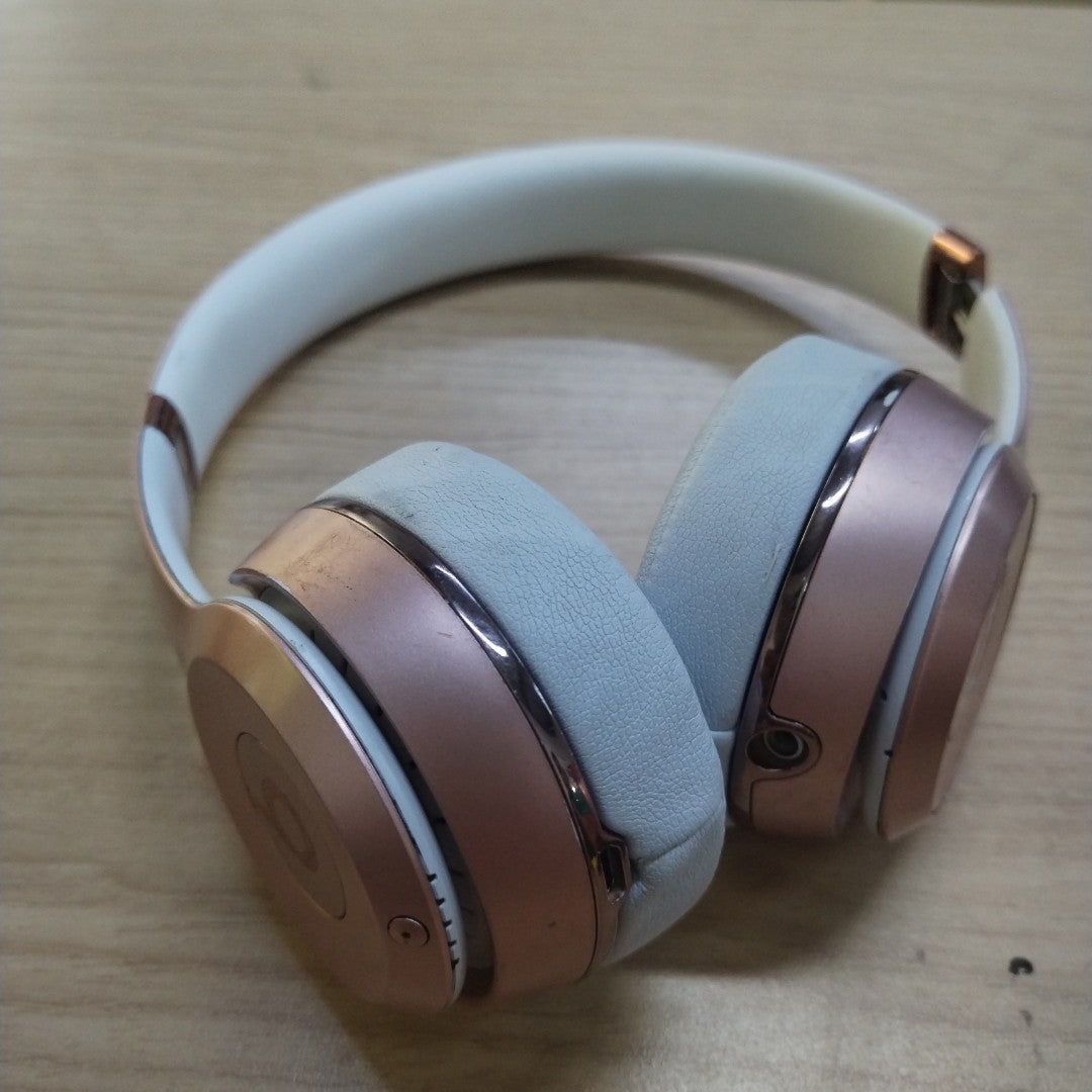 AUDIFONOS BEATS SOLO 3 INALAMBRICO ON EAR (SEMINUEVO)
