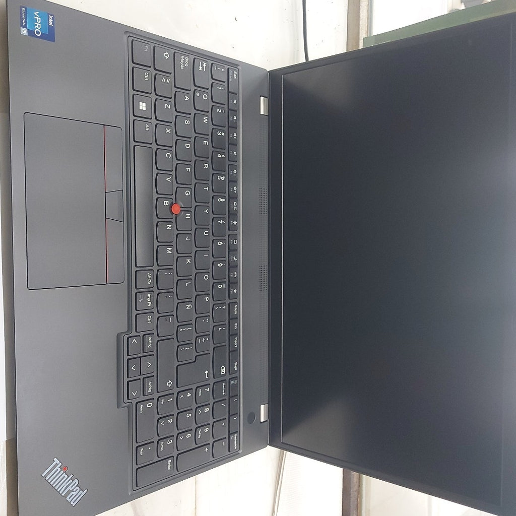 LAPTOP LENOVO THINKPAD L15 GEN 4 (2024) 512 GB SSD 16 GB RAM (SEMINUEVO)