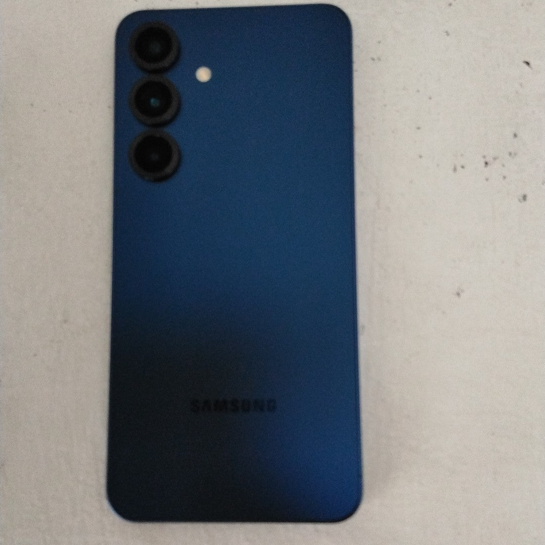 CELULAR SAMSUNG GALAXY S25 SM-S931B (2025) 256 GB 12 GB RAM (SEMINUEVO)