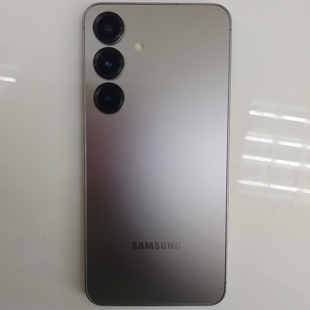 CELULAR SAMSUNG GALAXY S25 SM-S931B (2025) 256 GB 12 GB RAM (SEMINUEVO)
