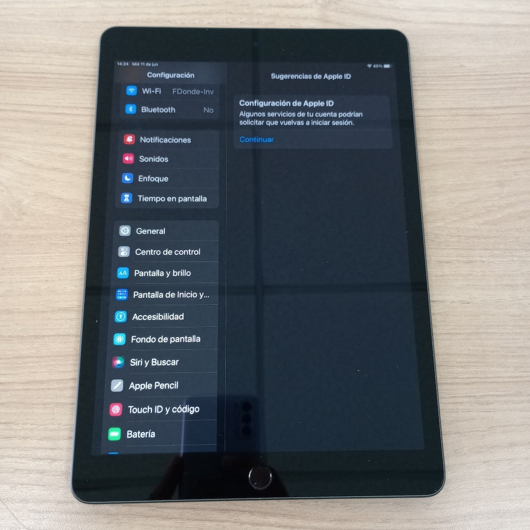 TABLETA APPLE IPAD 9 A2602 256 GB 3 GB RAM (SEMINUEVO)