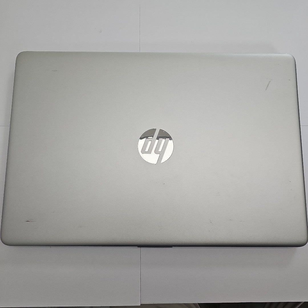 LAPTOP HP NOTEBOOK 15-DY2500LA (2023) 512 GB SSD 8 GB RAM (SEMINUEVO)