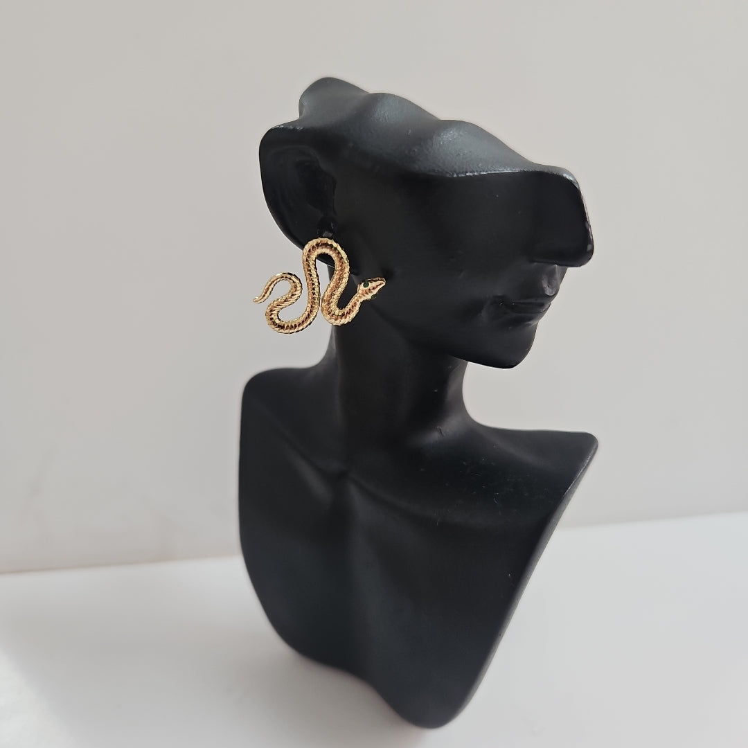 BROQUELES ORO 14K 2.5 (NUEVO)