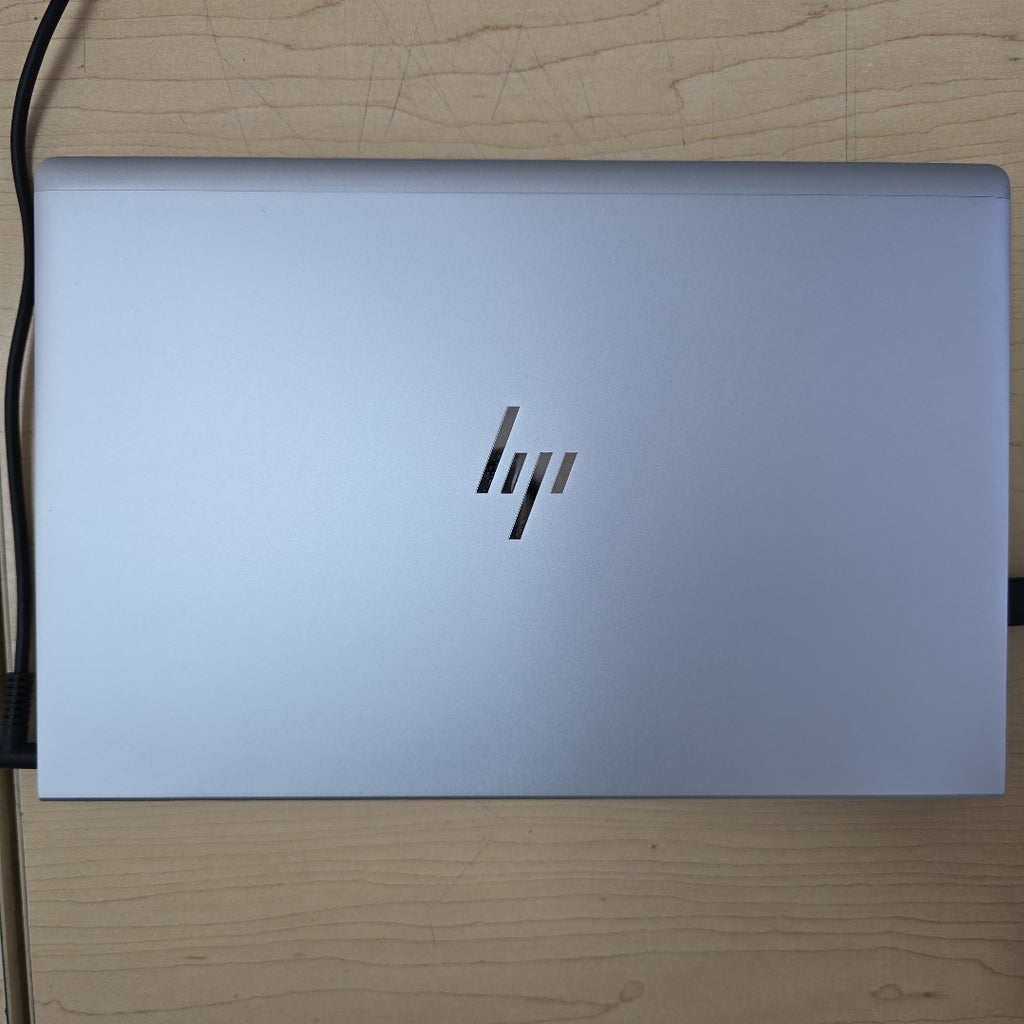 LAPTOP HP ELITEBOOK 640 G10 (2024) 512 GB SSD 16 GB RAM (SEMINUEVO)