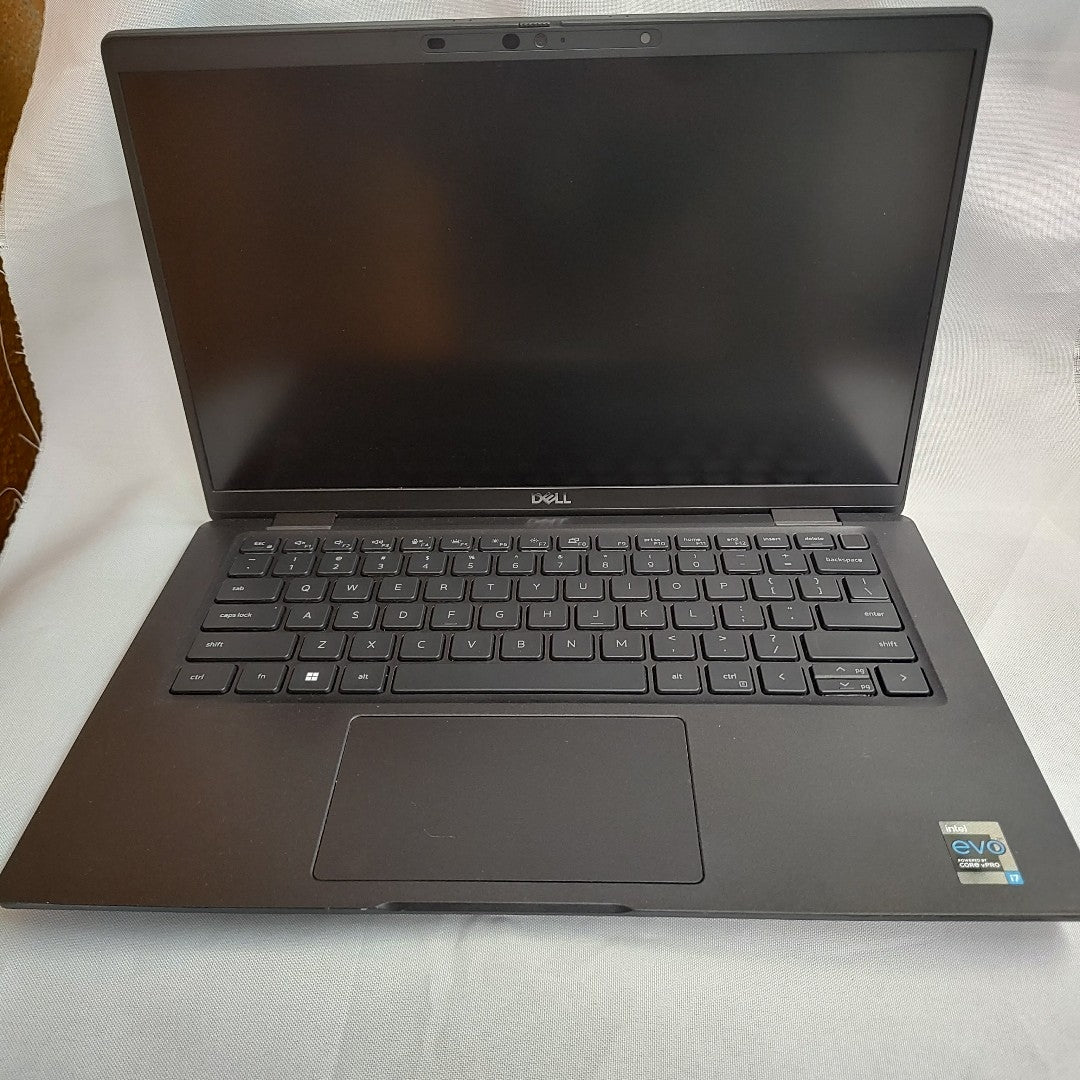 LAPTOP DELL LATITUDE 7420 (2023) 256 GB SSD 16 GB RAM (SEMINUEVO)
