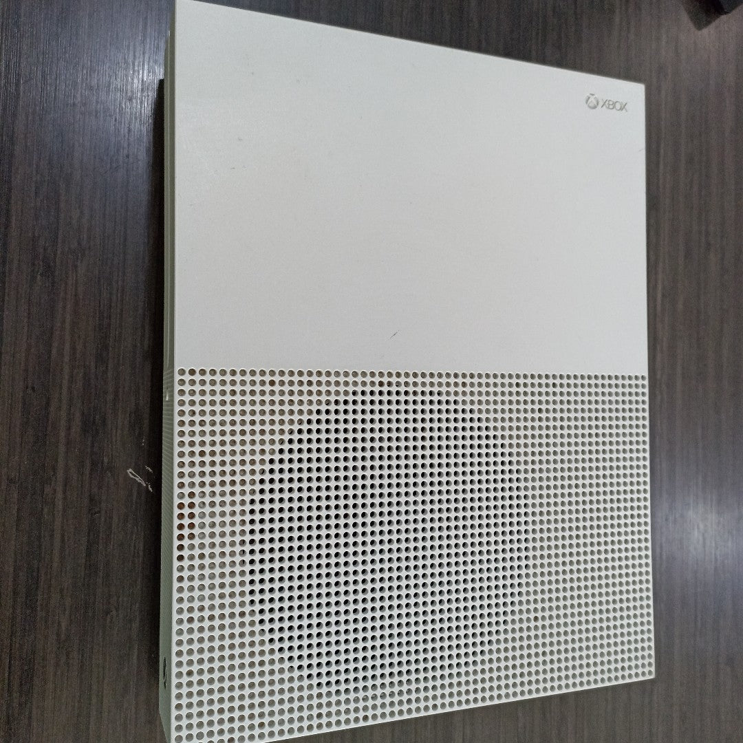 CONSOLA DE VIDEOJUEGO MICROSOFT XBOX SERIES S 1 TB SSD (SEMINUEVO)