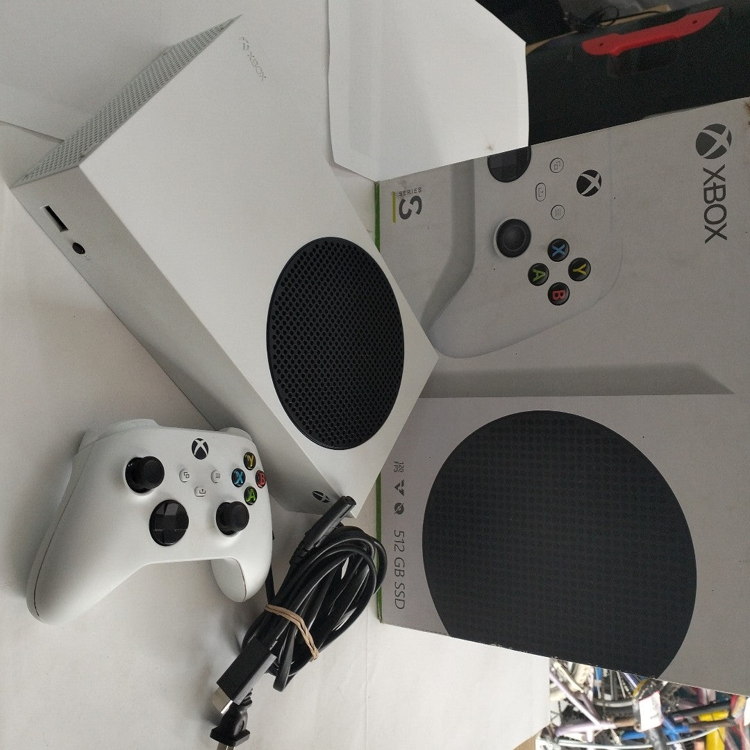 CONSOLA DE VIDEOJUEGO MICROSOFT XBOX SERIES S 512 GB SSD (SEMINUEVO)