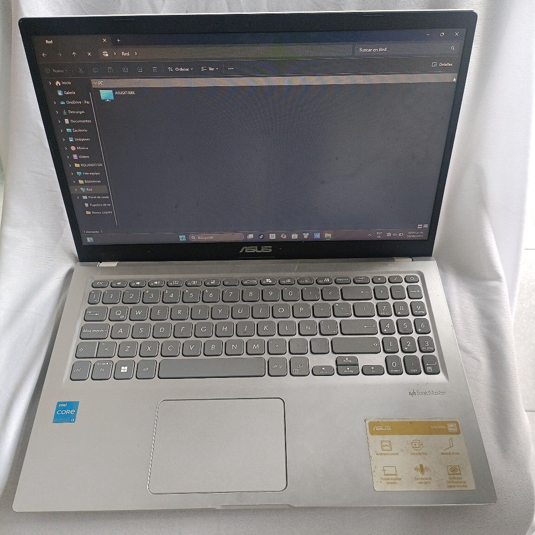LAPTOP ASUS X1500EA-BR3952W(2023) 1 TB + 128 GB SSD 8 GB RAM (SEMINUEVO)