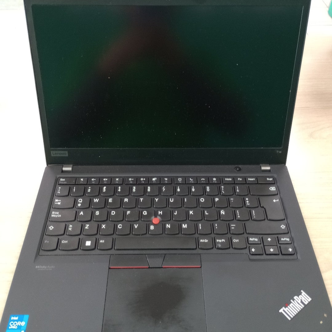 LAPTOP LENOVO THINKPAD T14 GEN 2 (2022) 256 GB SSD 16 GB RAM (SEMINUEVO)