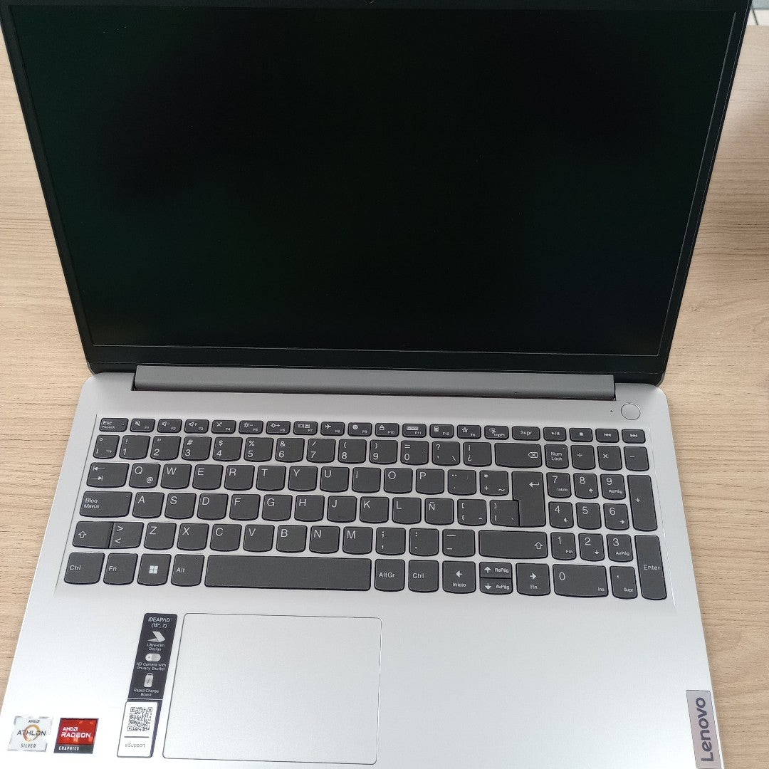 LAPTOP LENOVO IDEAPAD 1 15AMN7 (2023) 256 GB SSD 8 GB RAM
