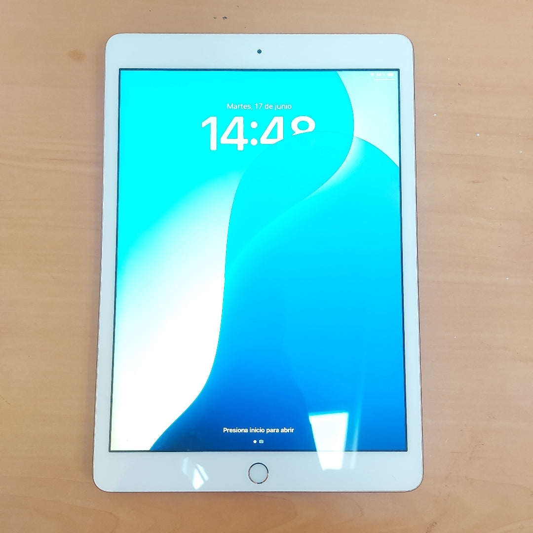 TABLETA APPLE IPAD 8 A2270 128 GB 3 GB RAM (SEMINUEVO)