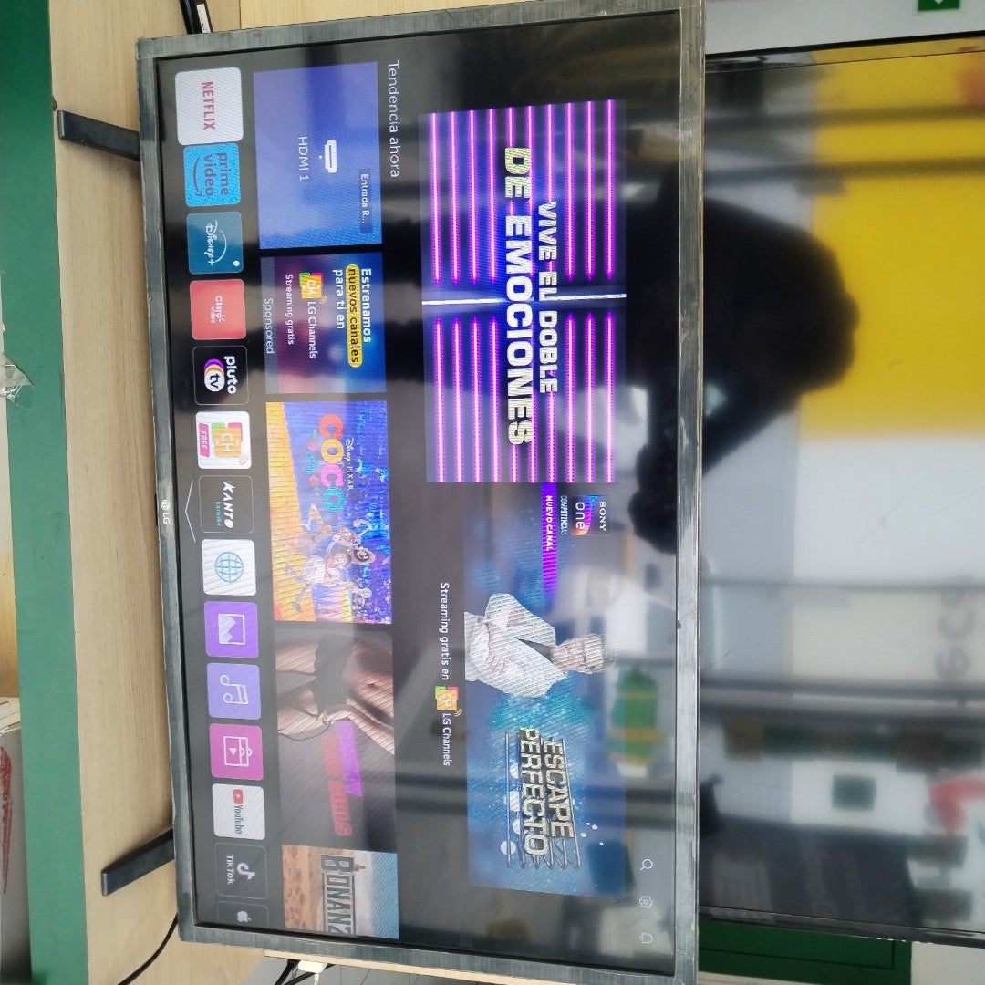 PANTALLA LG 32LM630BPUB (2021) 32" LED HD (SEMINUEVO)