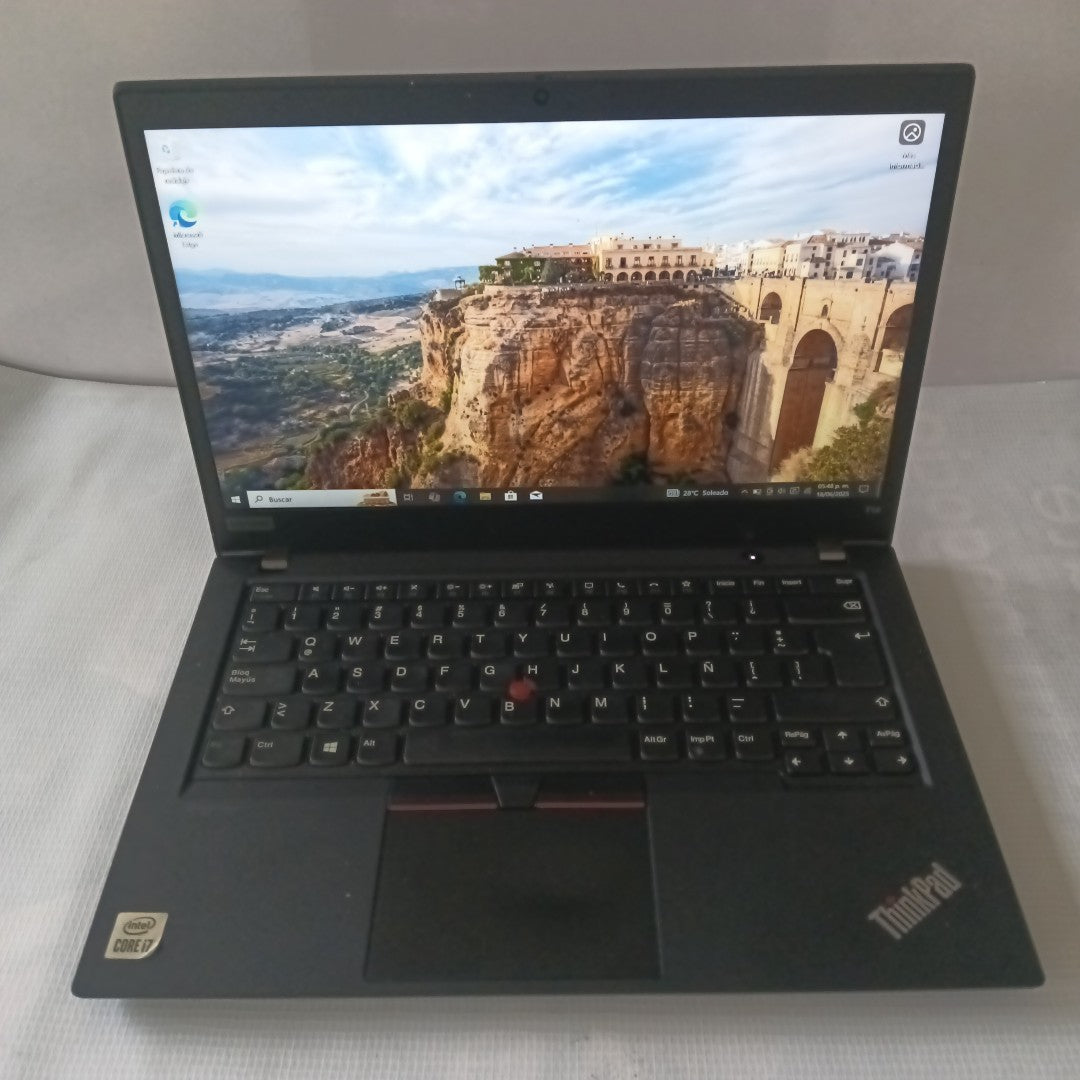 LAPTOP LENOVO THINKPAD T14 GEN 1 (2021) 512 GB SSD 16 GB RAM (SEMINUEVO)