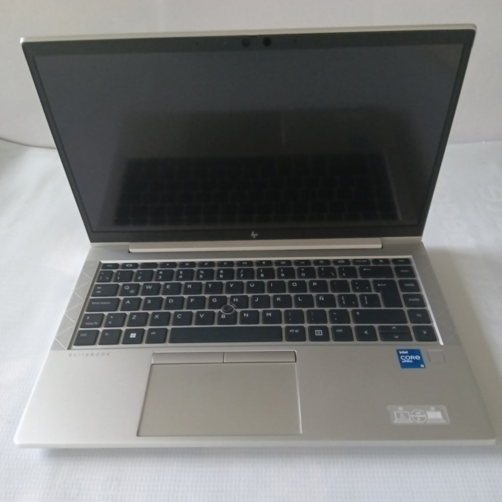 LAPTOP HP ELITEBOOK 840 G8 (2023) 256 GB SSD 16 GB RAM (SEMINUEVO)