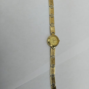 RELOJ CAJA ACERO PULSO ORO. ORO. 10 K 21.2 GRMS (SEMINUEVO)