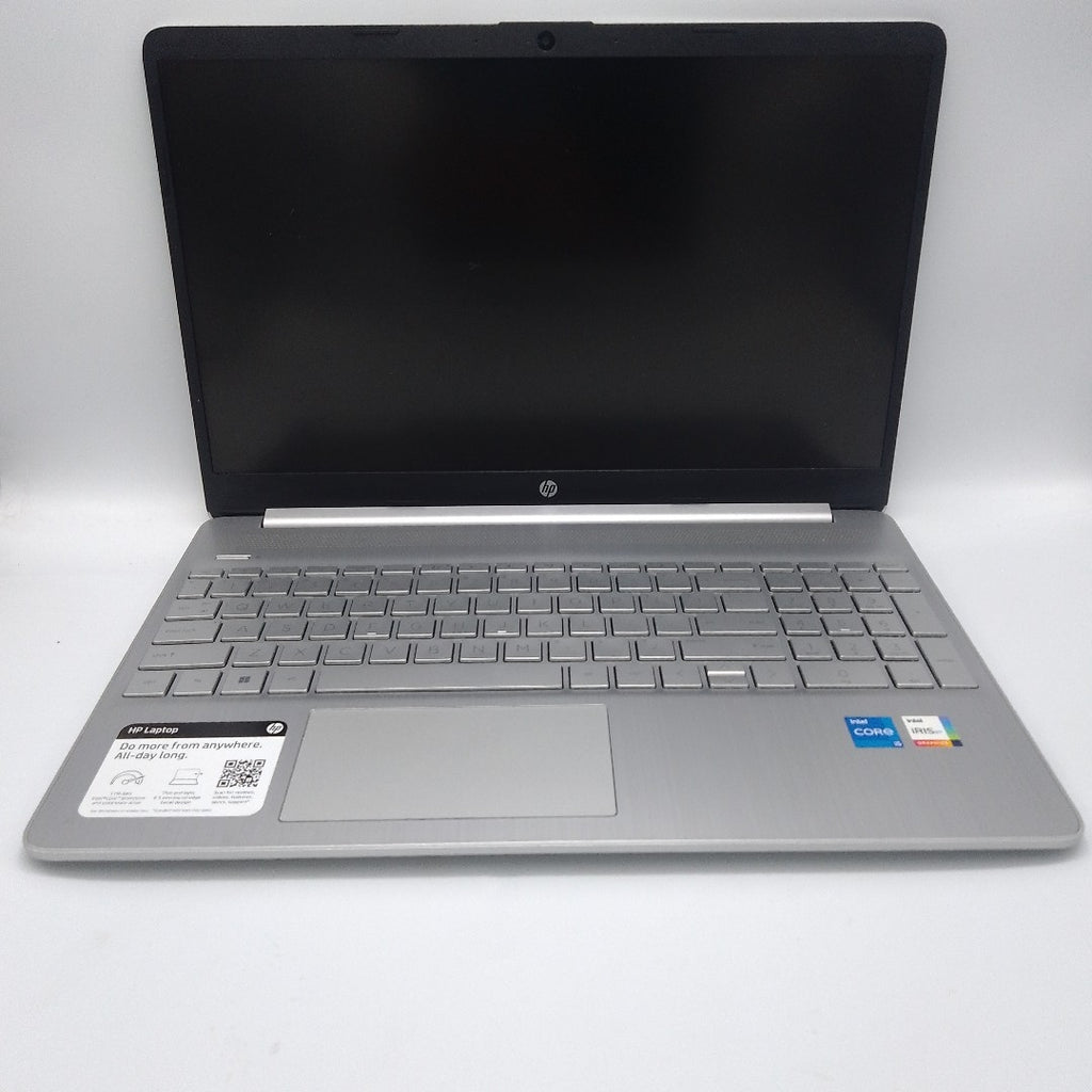 LAPTOP HP 15-DY2795WM (2024) 256 GB SSD 8 GB RAM (SEMINUEVO)