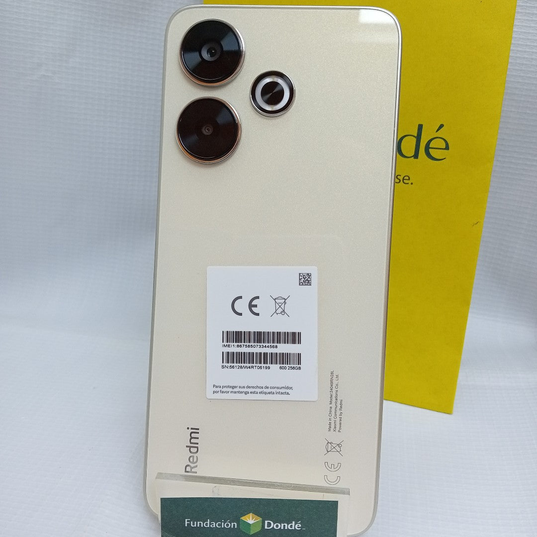 CELULAR XIAOMI REDMI 13 24049RN28L (2024) 256 GB 8 GB RAM (SEMINUEVO)