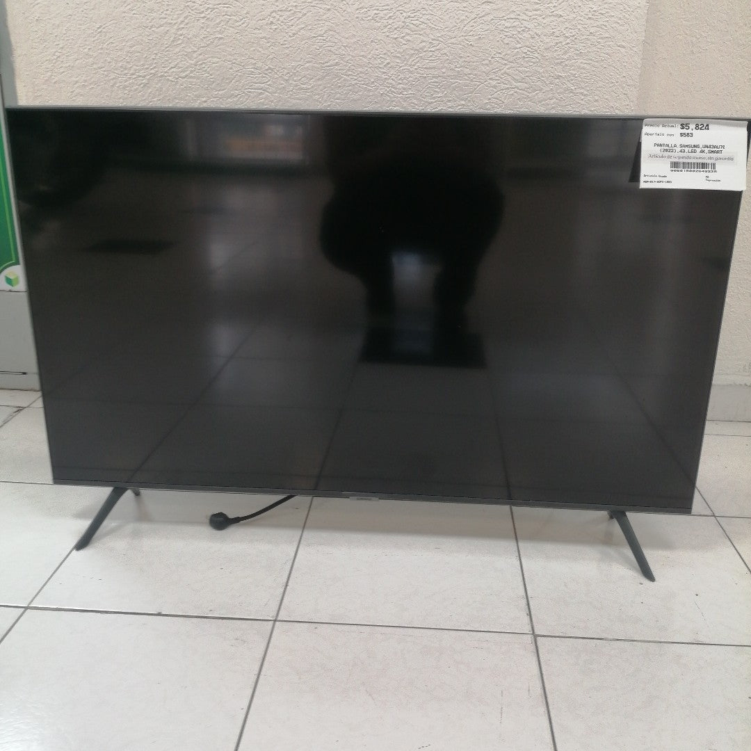 PANTALLA SAMSUNG UN43AU7000F (2022) 43" LED 4K (SEMINUEVO)