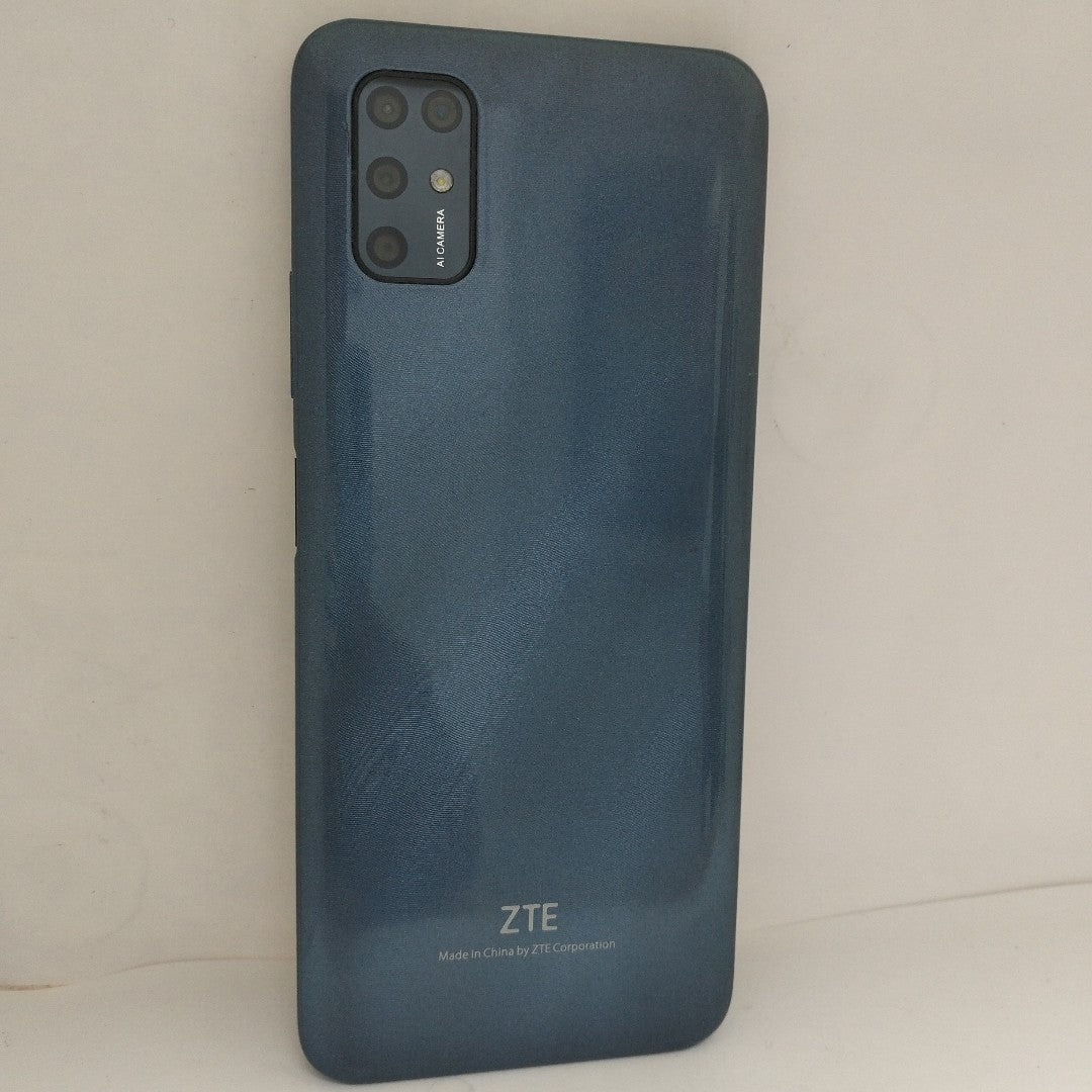 CELULAR ZTE BLADE V20 SMART 8010 128 GB 4 GB RAM (SEMINUEVO)