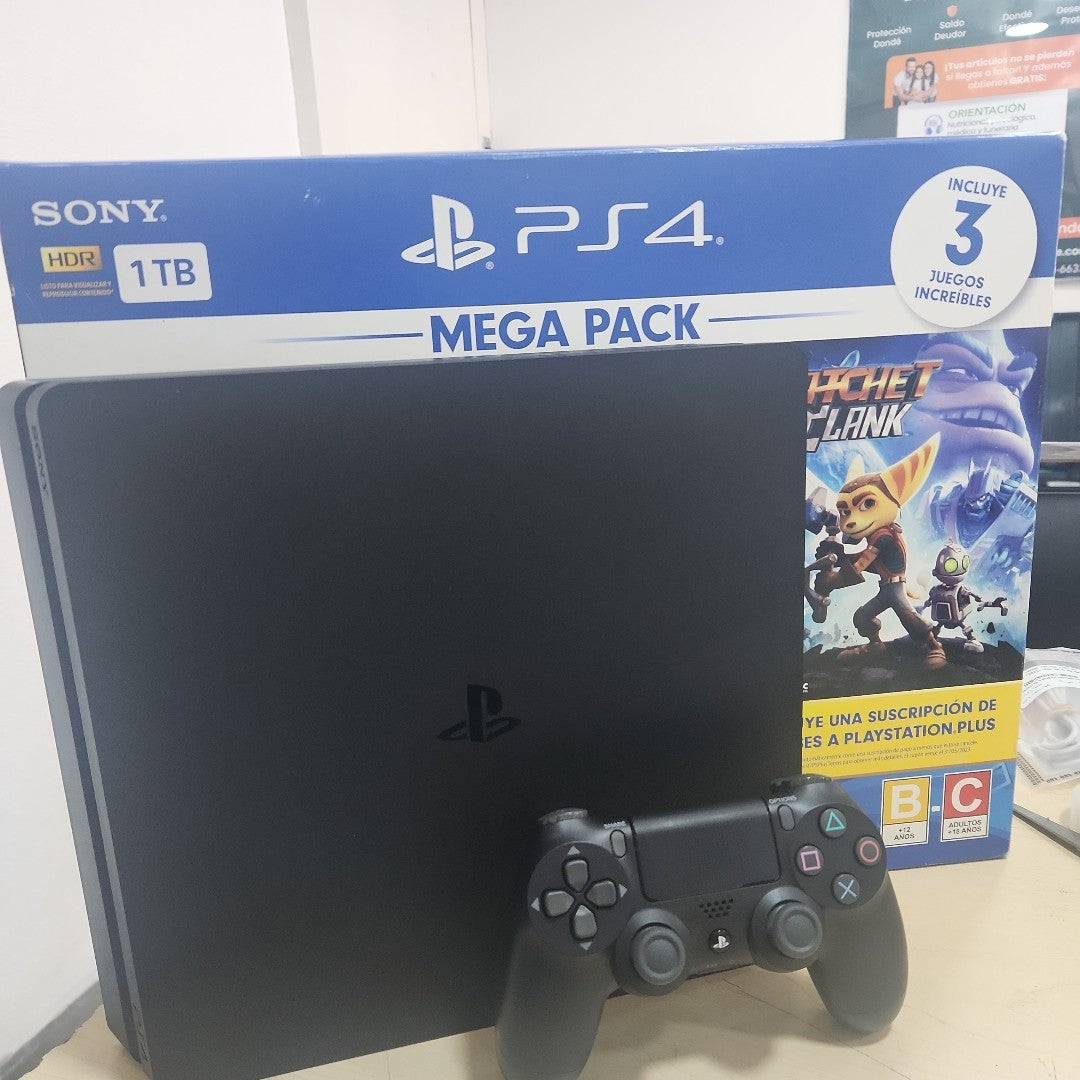 CONSOLA DE VIDEOJUEGO SONY PS4 1 TB (SEMINUEVO)