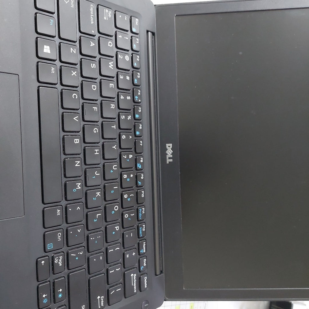 LAPTOP DELL LATITUDE 7280 (2019) 512 GB SSD 16 GB RAM (SEMINUEVO)