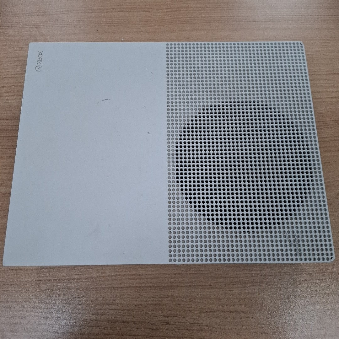CONSOLA DE VIDEOJUEGO MICROSOFT XBOX ONE S 1 TB (SEMINUEVO)