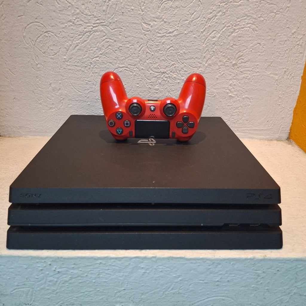 CONSOLA DE VIDEOJUEGO SONY PS4 PRO 1 TB (SEMINUEVO)