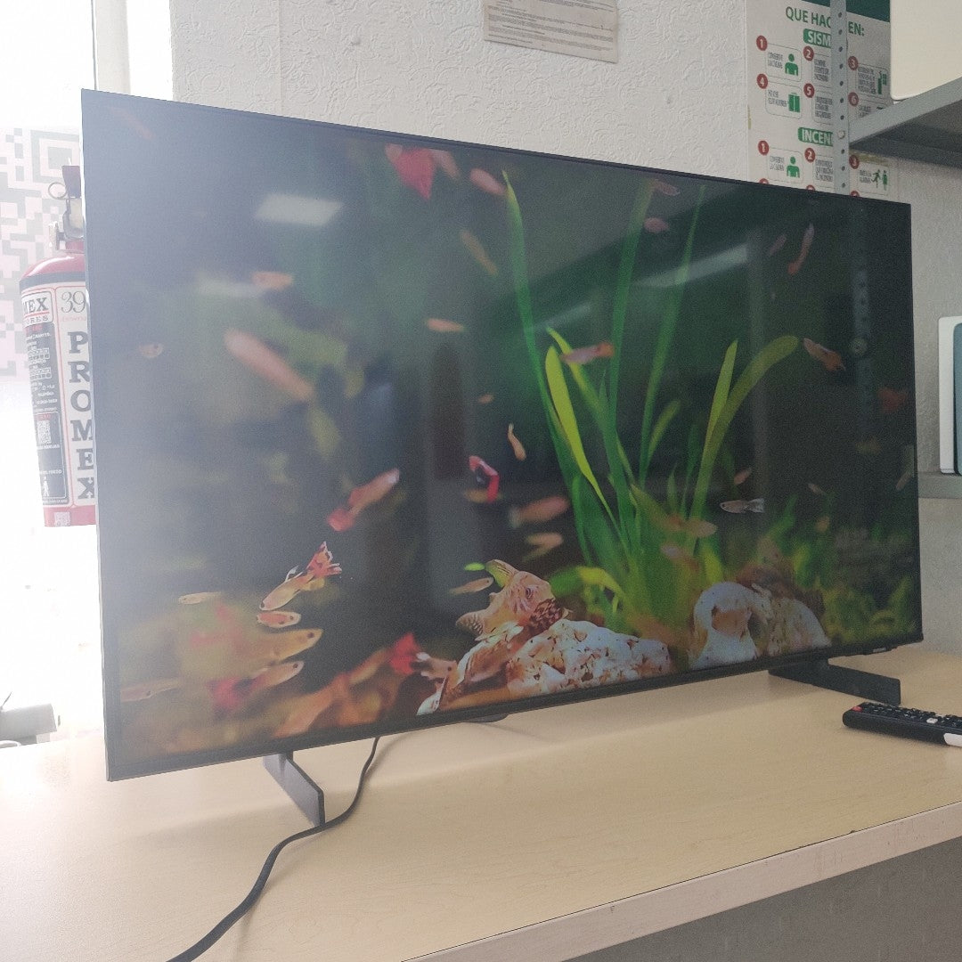 PANTALLA SAMSUNG UN43AU8000F (2021) 43" LED 4K (SEMINUEVO)
