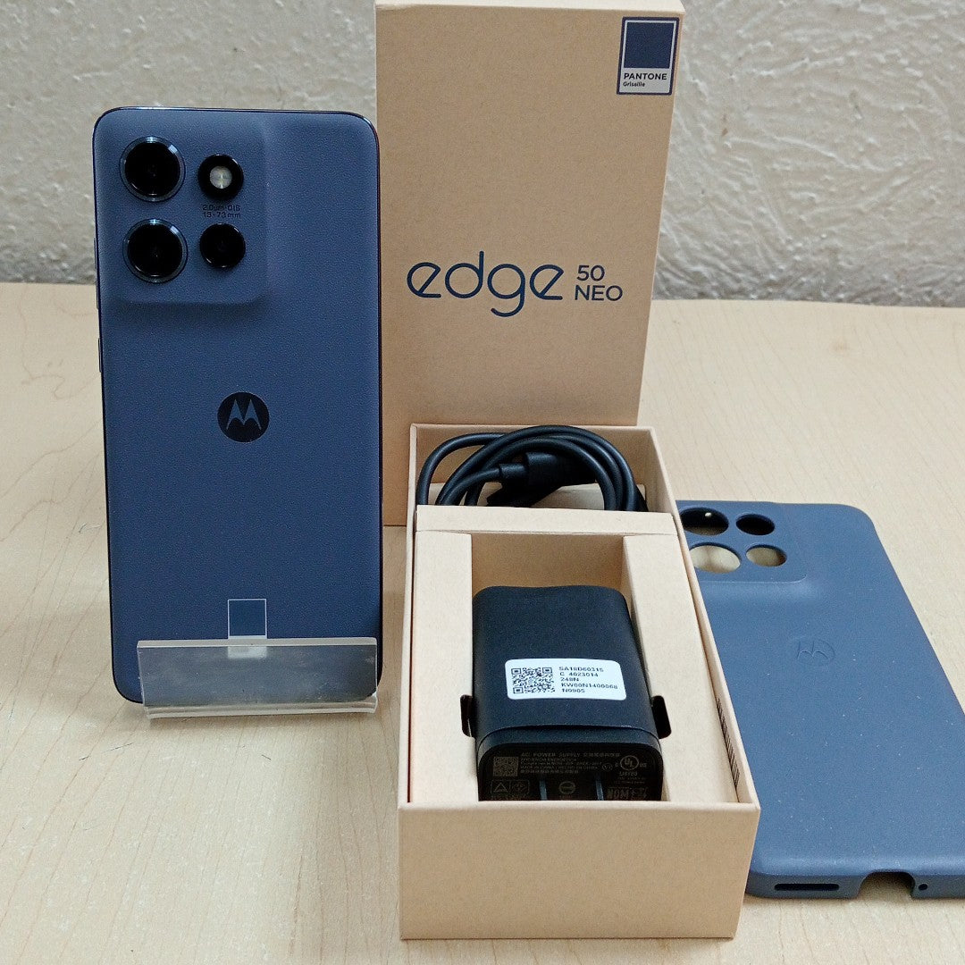 CELULAR MOTOROLA EDGE 50 NEO XT2409-2 (2024) 256 GB 8 GB RAM (SEMINUEVO)