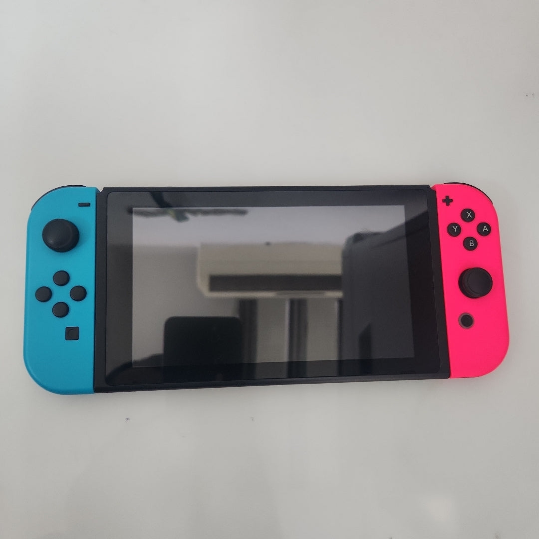 CONSOLA DE VIDEOJUEGO NINTENDO SWITCH 32 GB (SEMINUEVO)