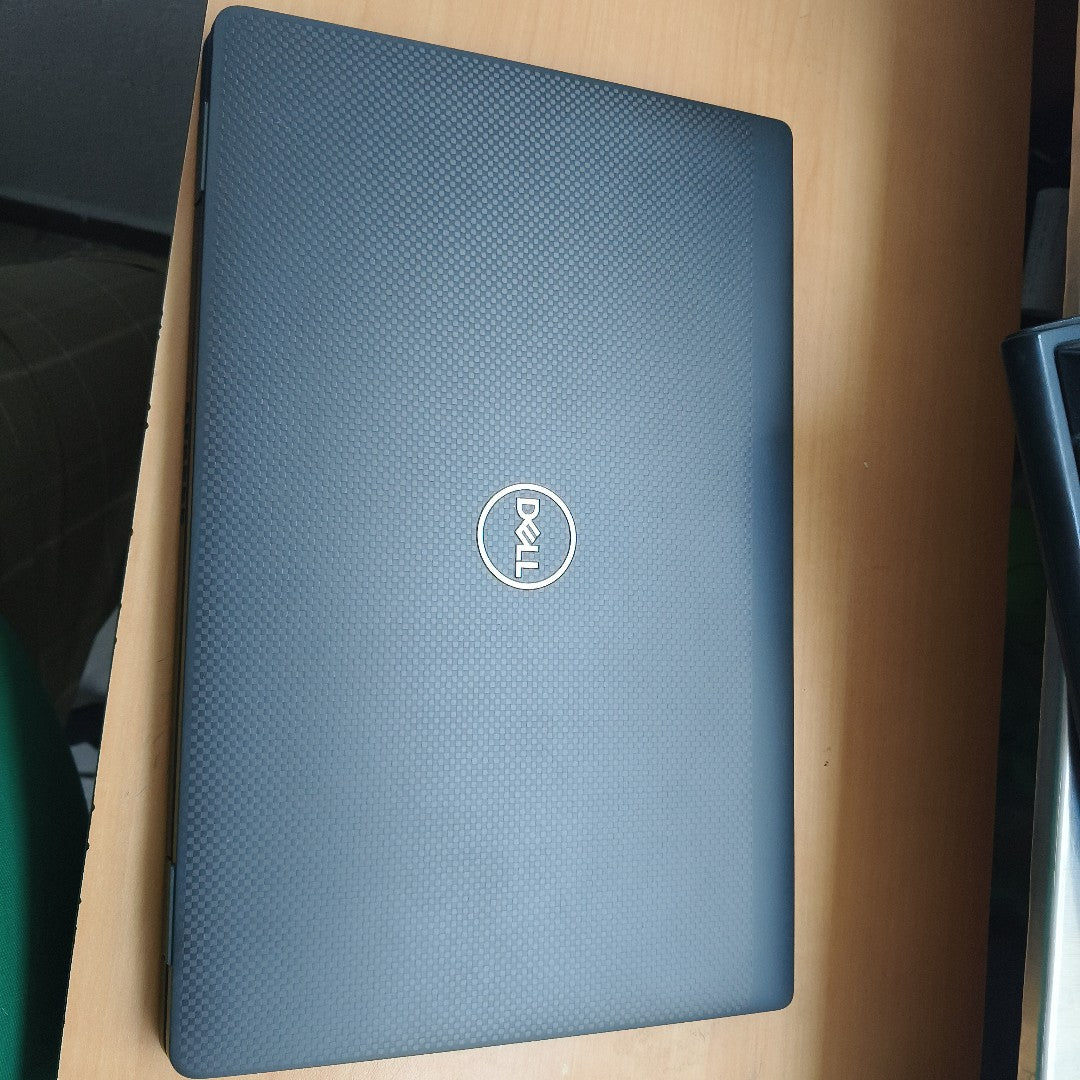 LAPTOP DELL LATITUDE 7420 (2023) 256 GB SSD 16 GB RAM (SEMINUEVO)