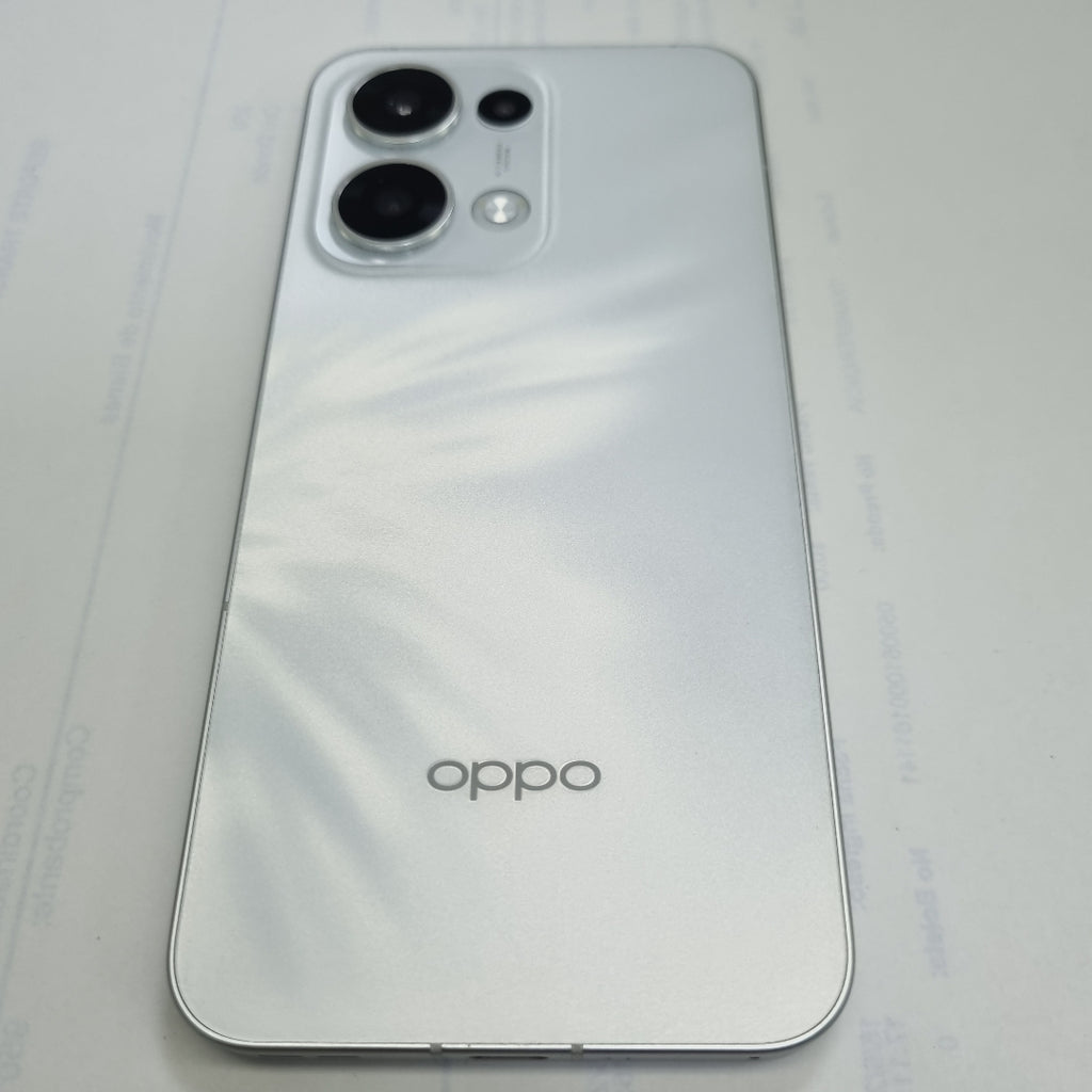 CELULAR OPPO  RENO13 5G CPH2689 (2024) 512 GB 12 GB RAM (SEMINUEVO)