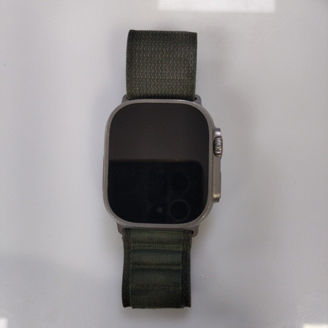 SMARTWATCH APPLE ULTRA TITANIO A2622 49 MM GPS + CELULAR (SEMINUEVO)