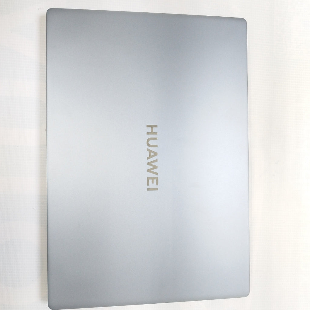 LAPTOP HUAWEI MATEBOOK D16 MCLG-X (2024) 1 TB SSD 16 GB RAM (SEMINUEVO)