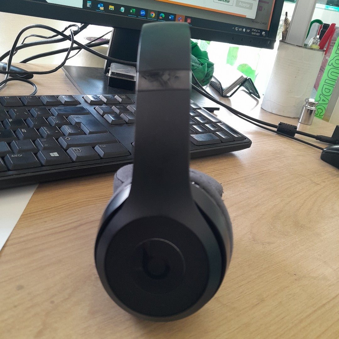 AUDIFONOS BEATS SOLO 3 INALAMBRICO ON EAR (SEMINUEVO)