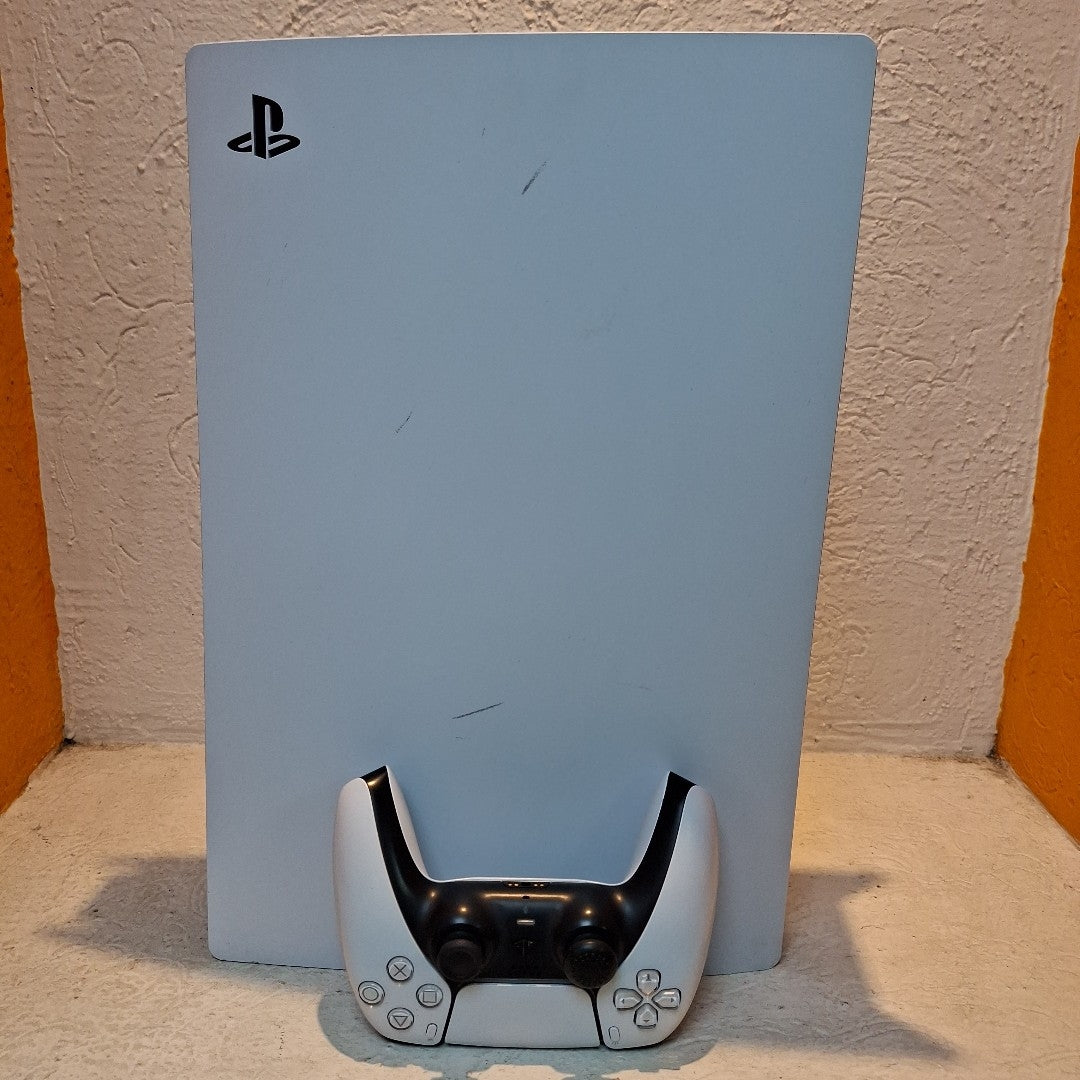 CONSOLA DE VIDEOJUEGO SONY PS5 825 SSD (SEMINUEVO)