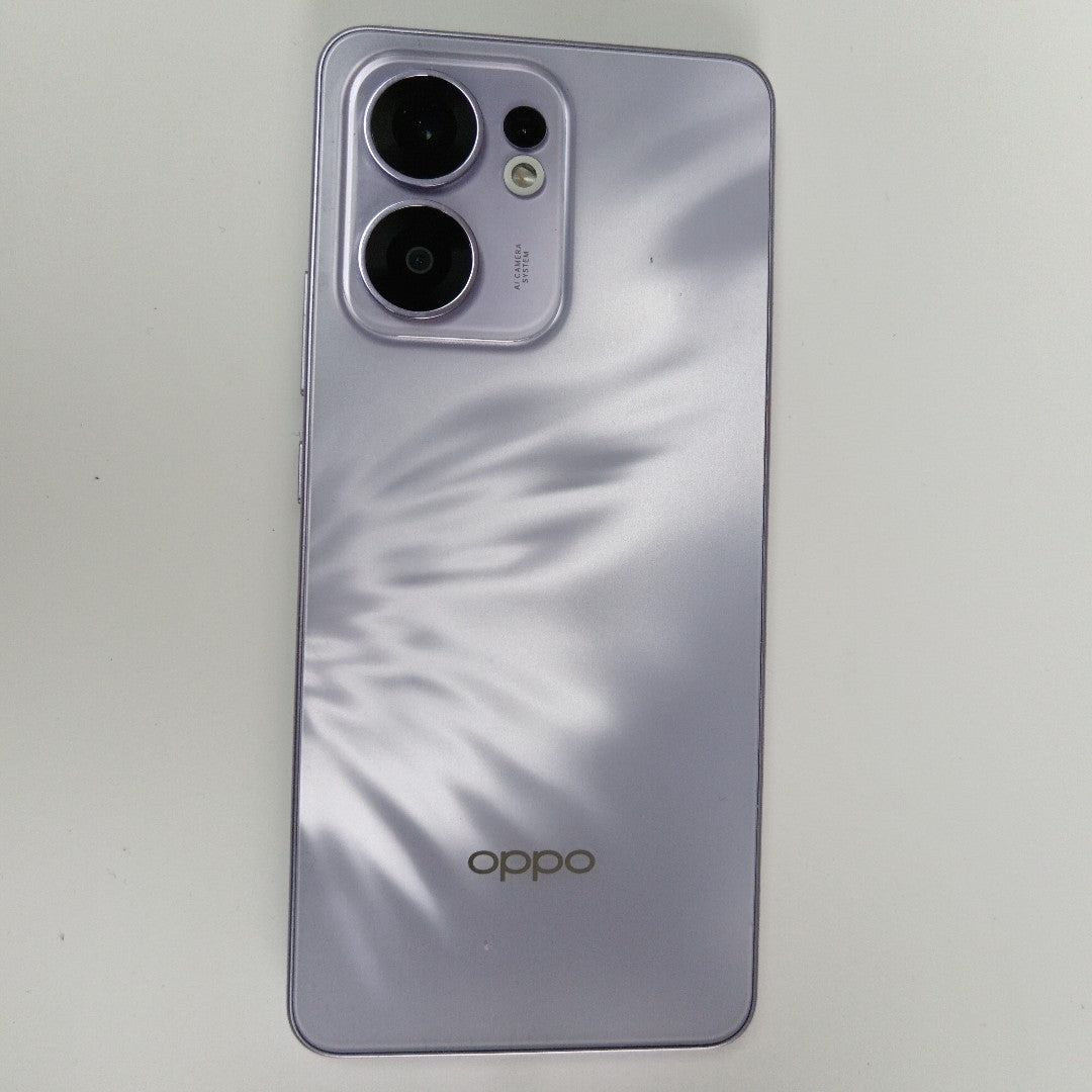 CELULAR OPPO  RENO 13F 5G CPH2699 (2025) 256 GB 12 GB RAM (SEMINUEVO)
