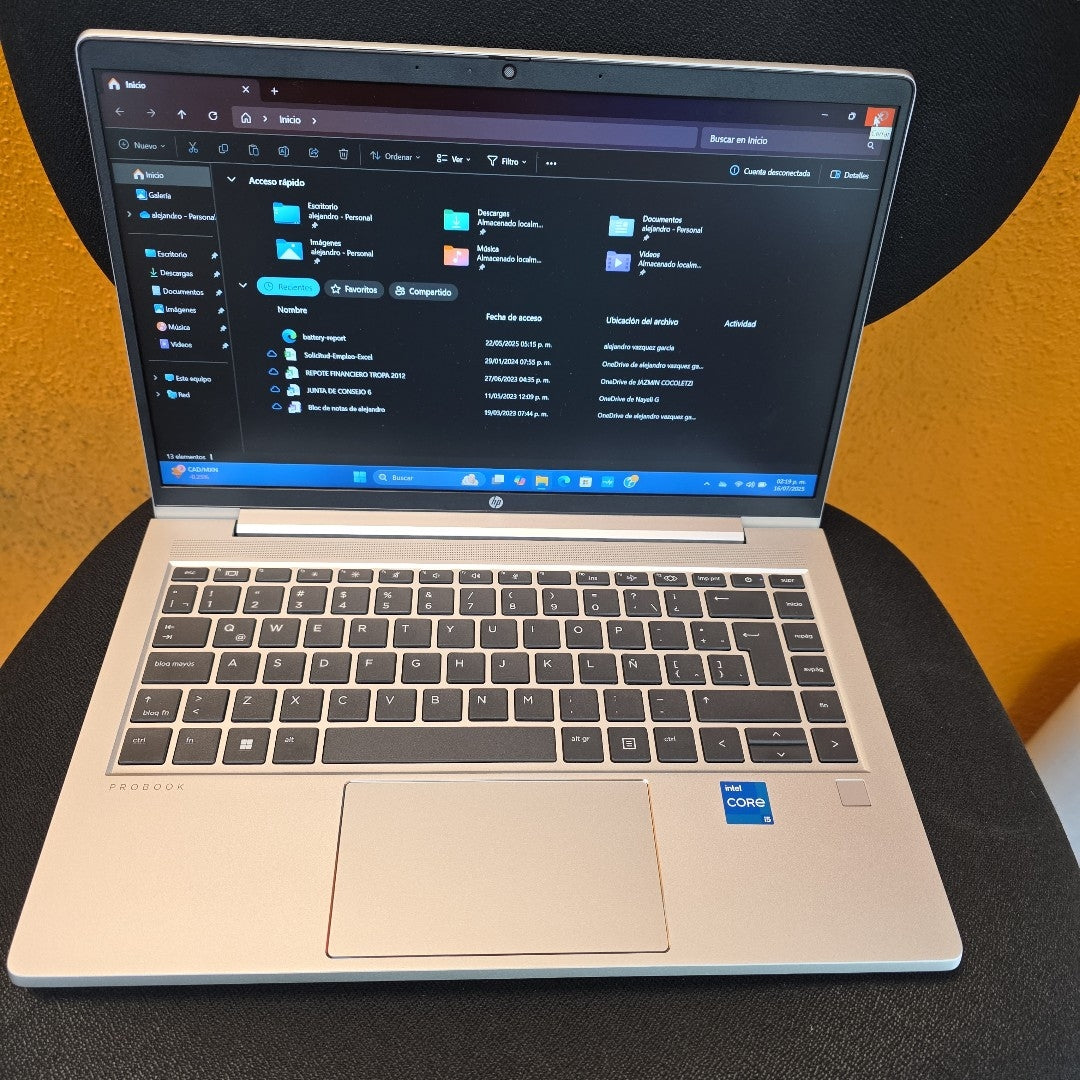 LAPTOP HP PROBOOK 440 G9 (2023) 512 GB SSD 16 GB RAM (SEMINUEVO)