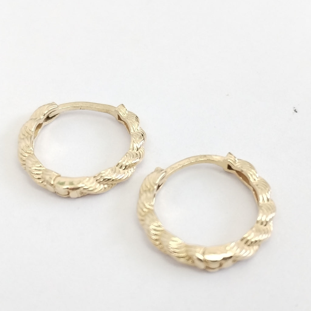 HUGGIES ORO 14K 1.9 (NUEVO)