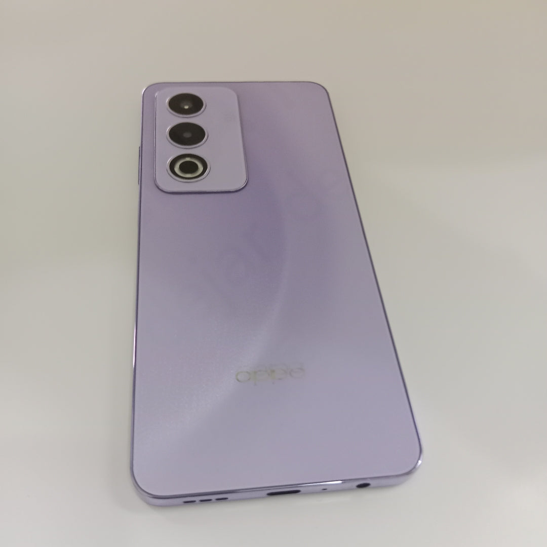 CELULAR OPPO  A80 5G CPH2639 (2024) 256 GB 8 GB RAM (SEMINUEVO)