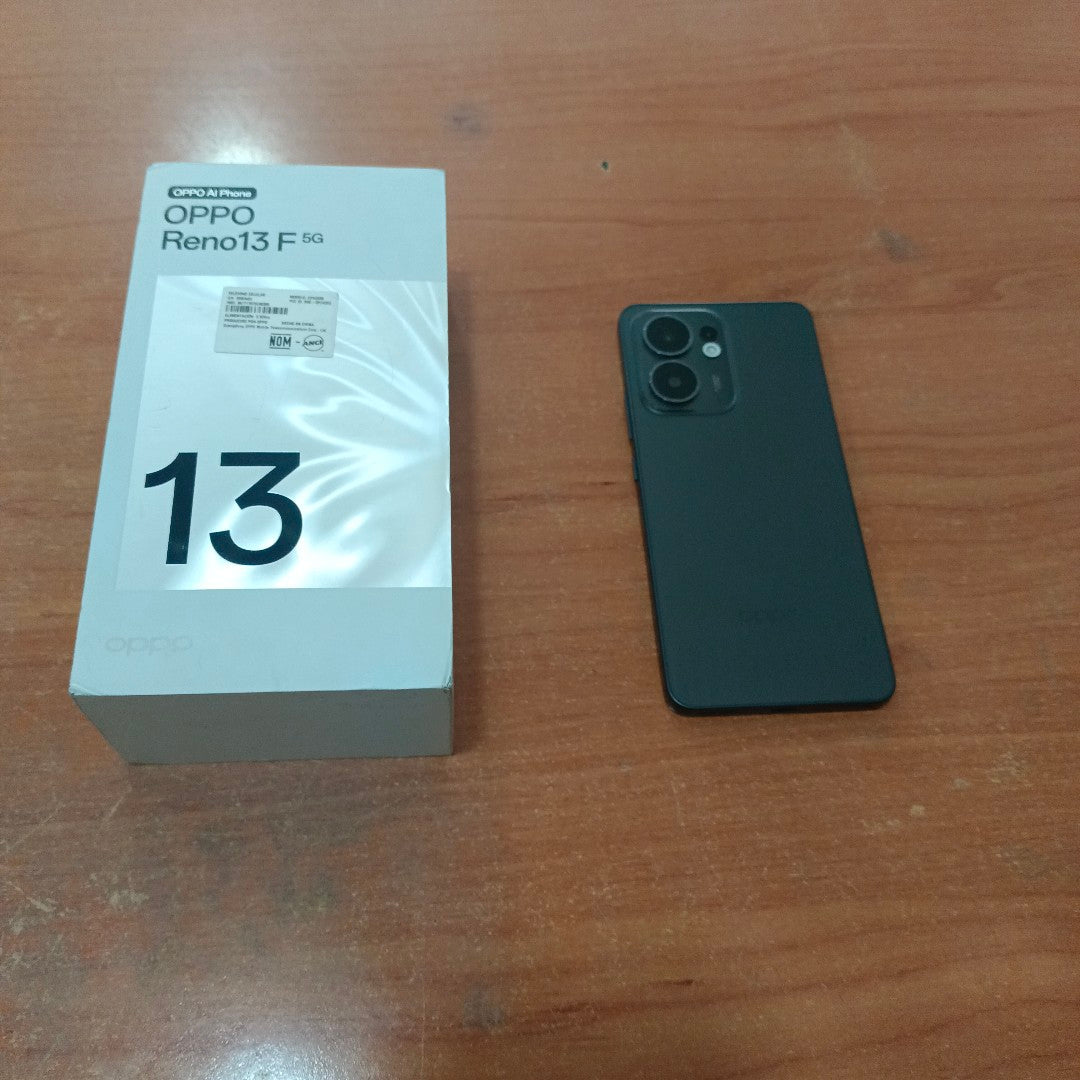 CELULAR OPPO  RENO 13F 5G CPH2699 (2025) 256 GB 12 GB RAM (SEMINUEVO)