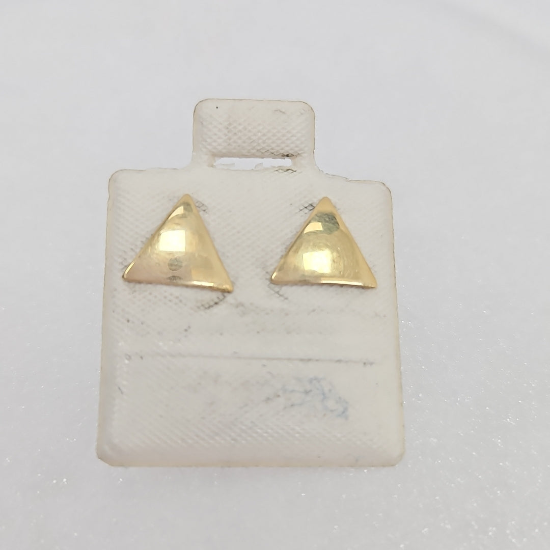 10021BRO46100B461 FRD4 BROQUEL DE TRIANGULO PULIDO ORO 14K 0.9GRS (NUEVO)