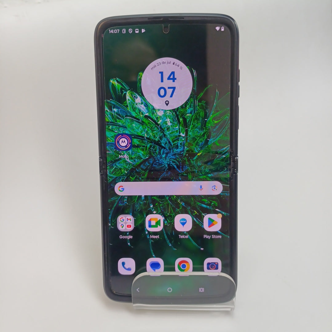 CELULAR MOTOROLA RAZR 22 XT2251-1 512 GB 12 GB RAM (SEMINUEVO)