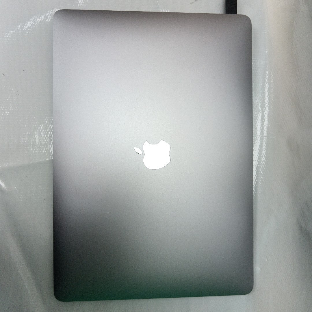 LAPTOP APPLE MACBOOK AIR 13" 2020 3.2 A2337 256 GB SSD 8 GB RAM (SEMINUEVO)