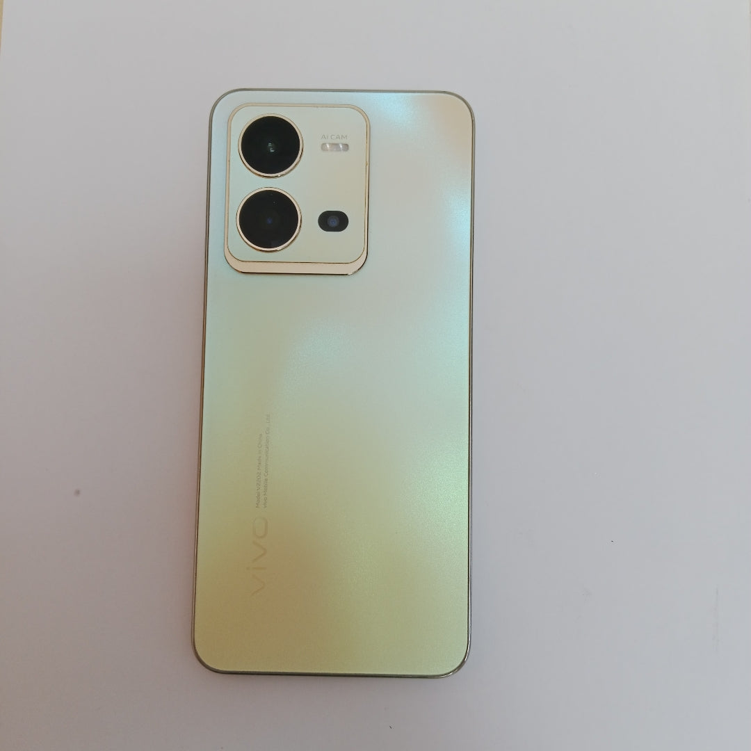 CELULAR VIVO V25 V2202 128 GB 8 GB RAM (SEMINUEVO)