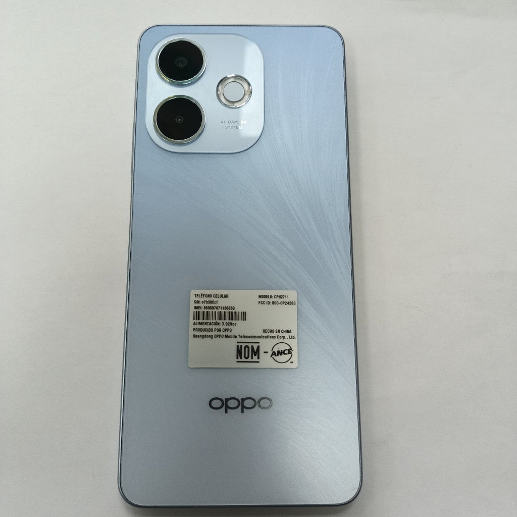 CELULAR OPPO  A5 PRO CPH2711 (2025) 256 GB 8 GB RAM (SEMINUEVO)