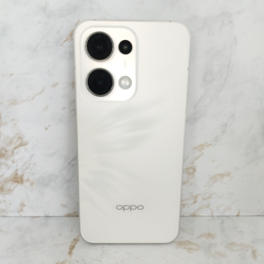 CELULAR OPPO  RENO13 5G CPH2689 (2024) 512 GB 12 GB RAM (SEMINUEVO)