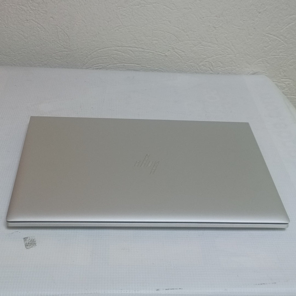 LAPTOP HP ELITEBOOK 840 G8 (2023) 256 GB SSD 16 GB RAM (SEMINUEVO)