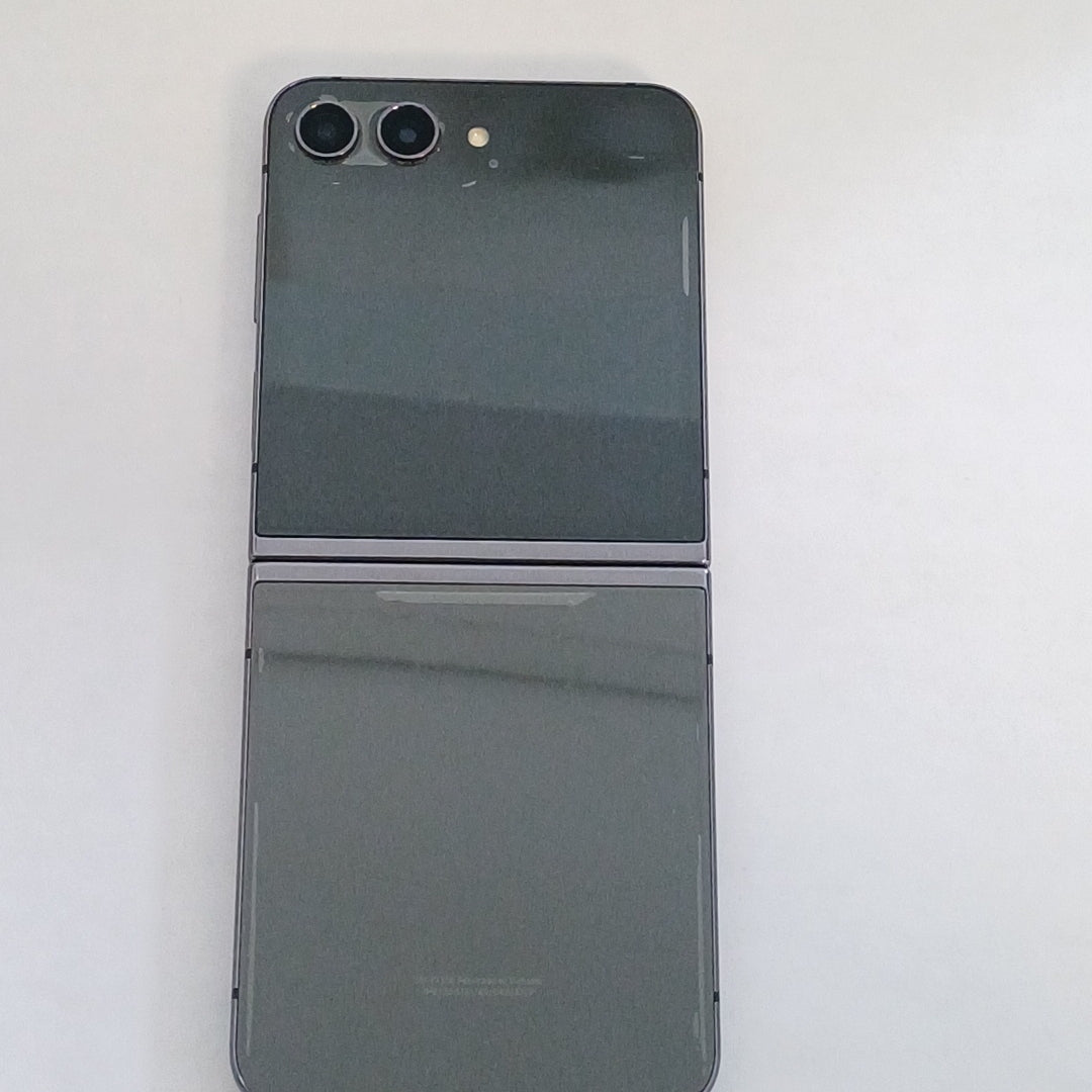 CELULAR SAMSUNG GALAXY Z FLIP 5 SM-F731B (2023) 512 GB 8 GB RAM (SEMINUEVO)